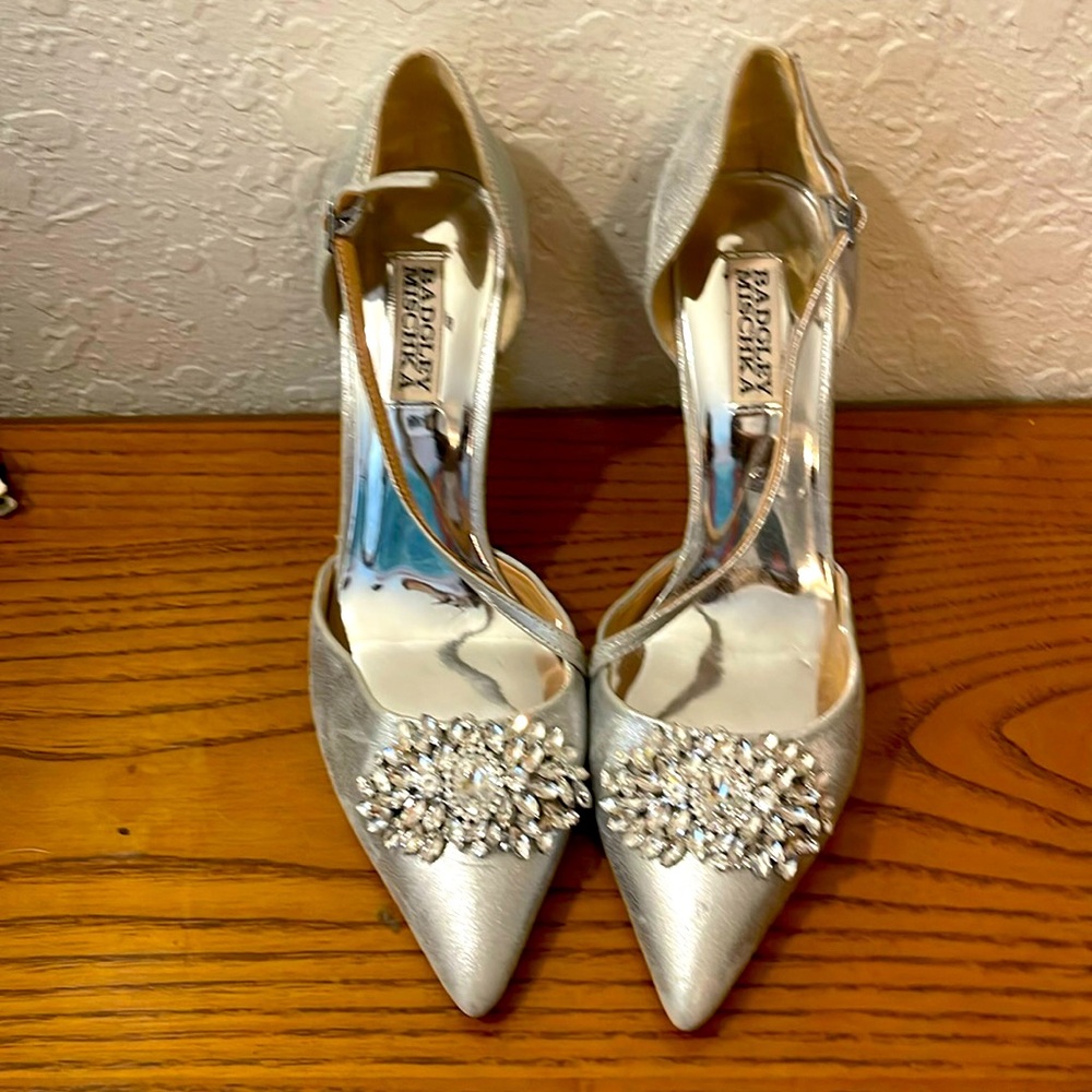 Badgley Mischa shoes size 8.5.